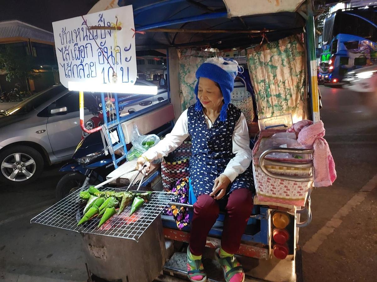 Happy Space วิลล่าทั้งหลัง 2นอน 2น้ำ ฟรี Wifi จอดรถ Nakhon Phanom Eksteriør bilde